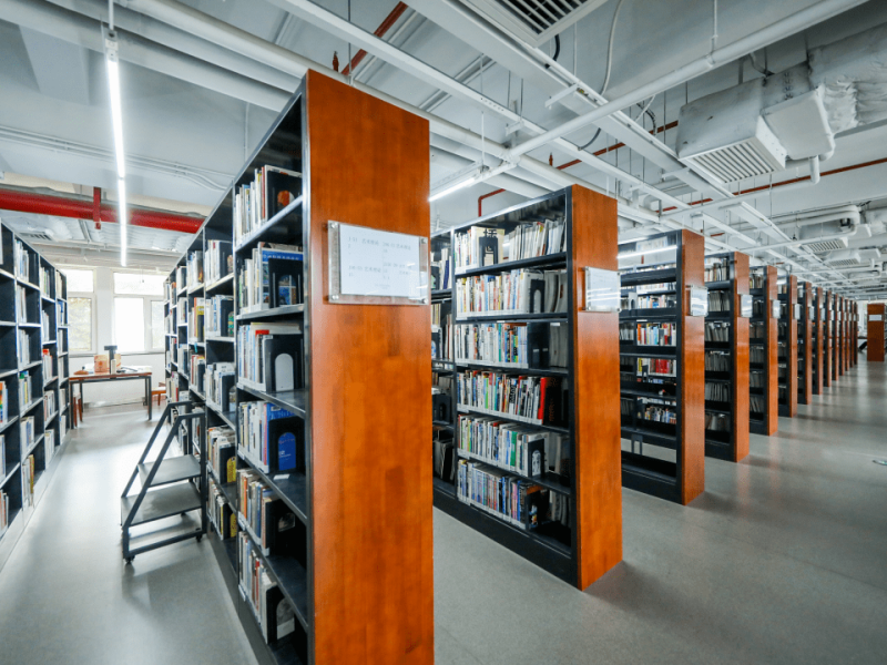 圖書館塑膠地板