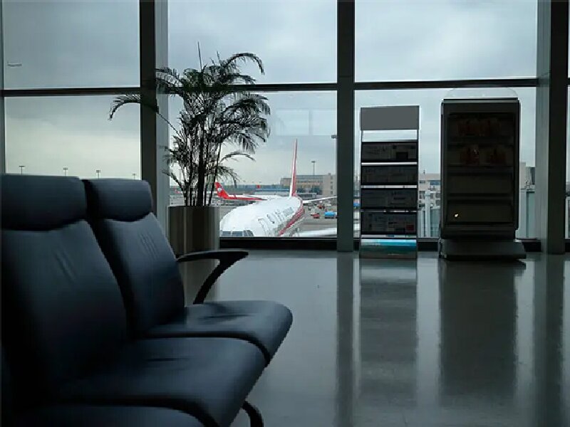 機場 / 寫字樓塑膠地板廠家：大巨龍承接大型工程，10000㎡項目高效落地